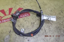 Тросик ручника Subaru Impreza Gg2 Право
