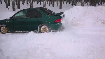 Subaru  Impreza полный привод