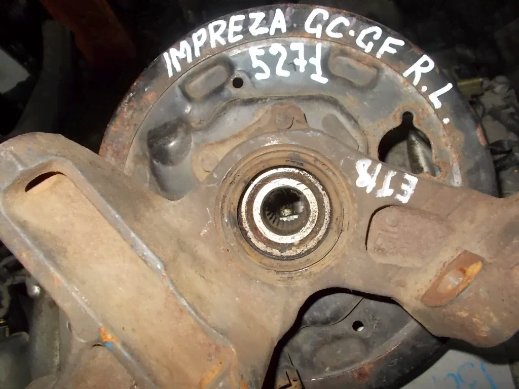 ступица задняя левая SUBARU IMPREZA 1, GC2 GC8 GF2 GF8 ( СУБАРУ / ИМПРЕЗА )